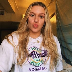 Meet your Posher, Alyona